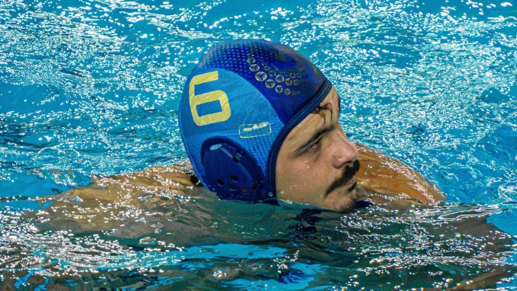 atleta-calottina-6-piscina-16x9
